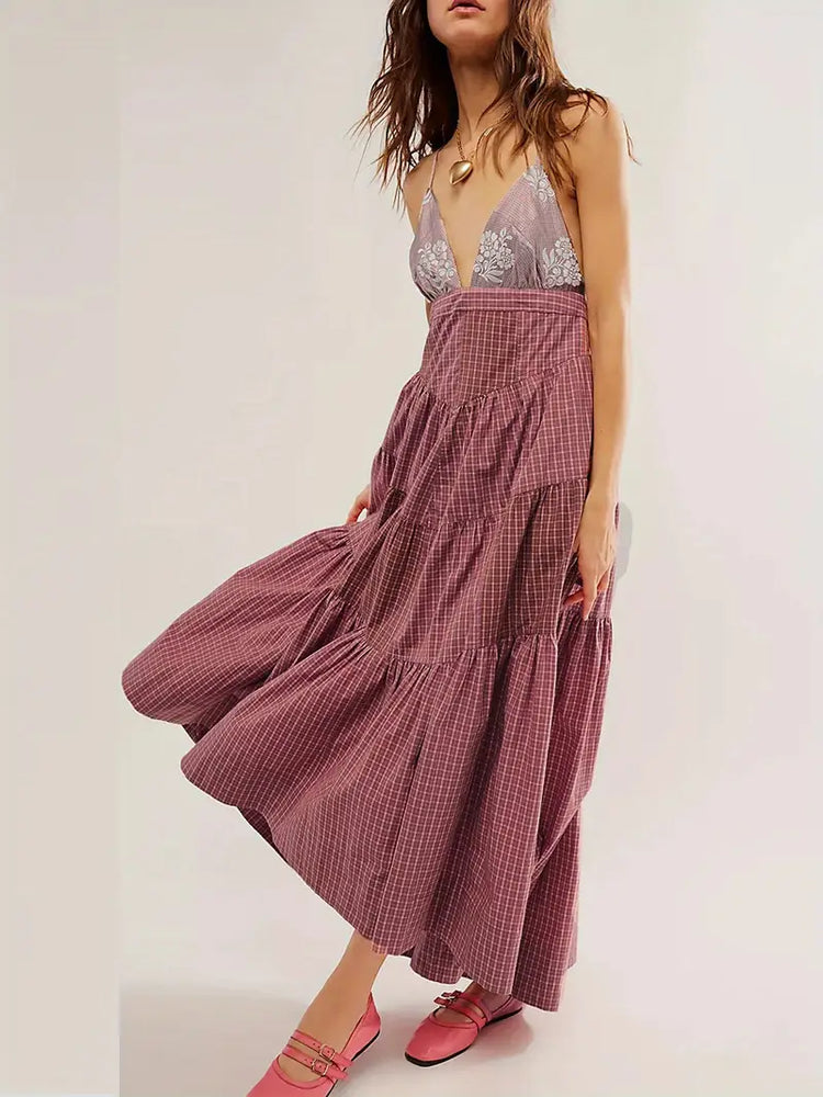 Sleeveless V-Neck Maxi Dress with Floral & Plaid Print