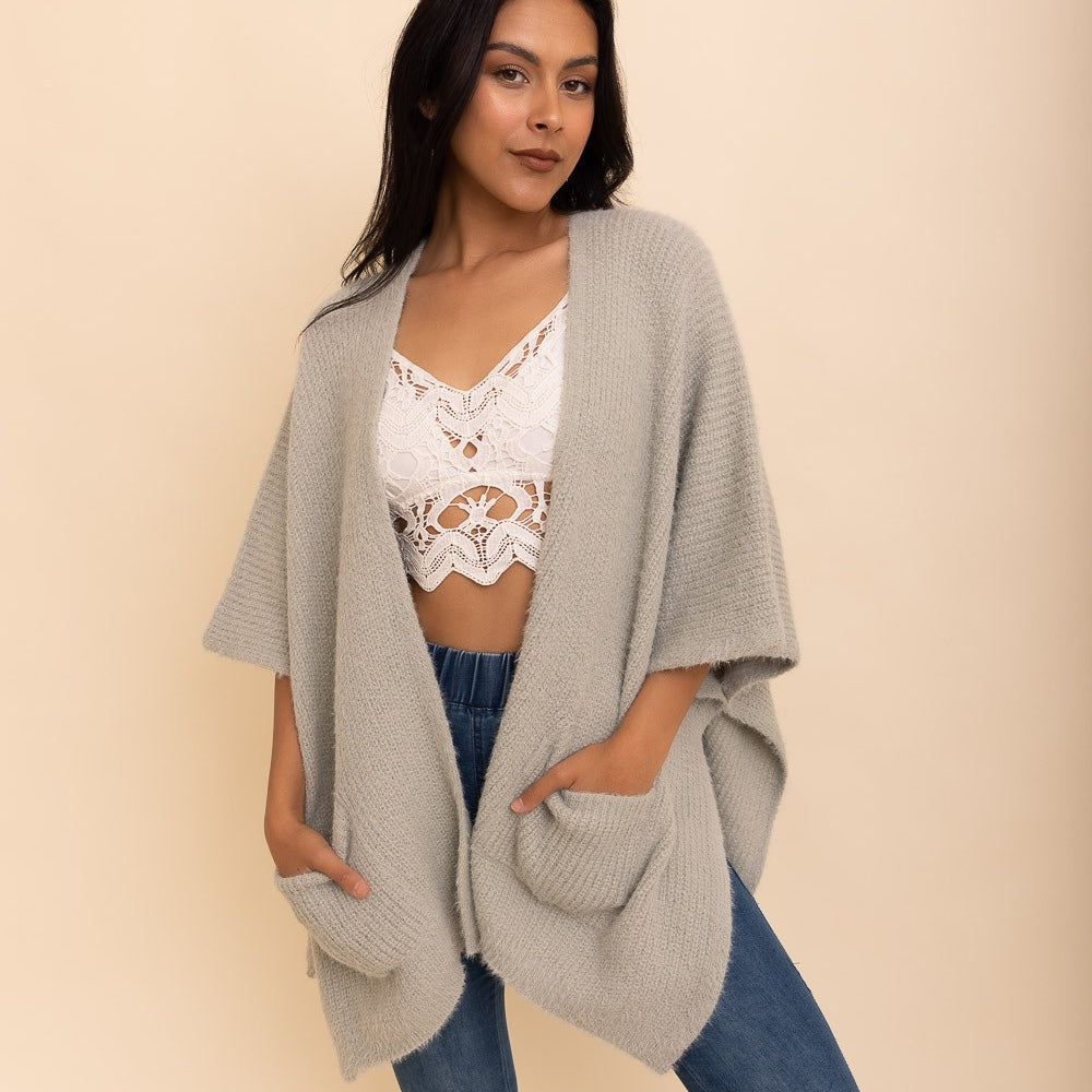 Boucle Cozy Ruana W/ Pockets