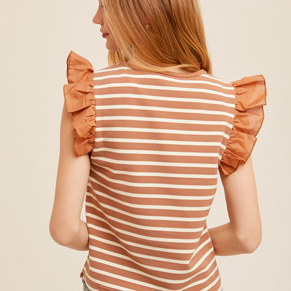 Round Neck Flutter Sleeves Mixed Pullover Knit Top