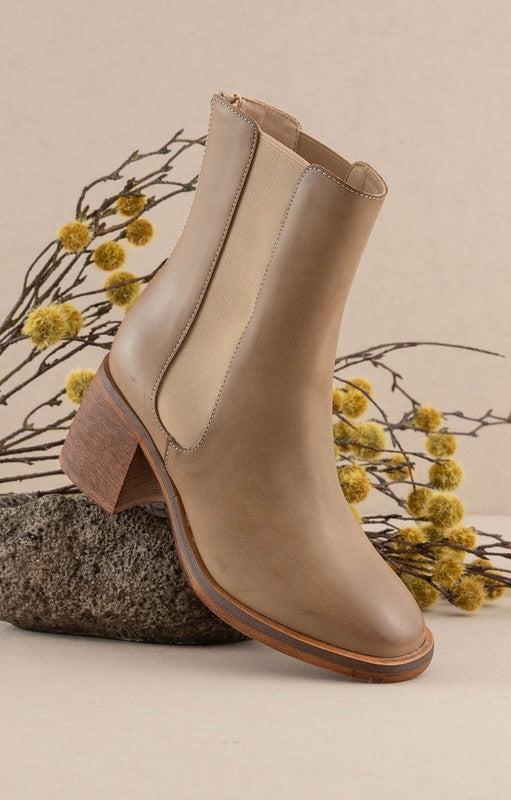 The Olivia - Chelsea Heel Boots