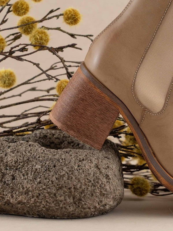 The Olivia - Chelsea Heel Boots