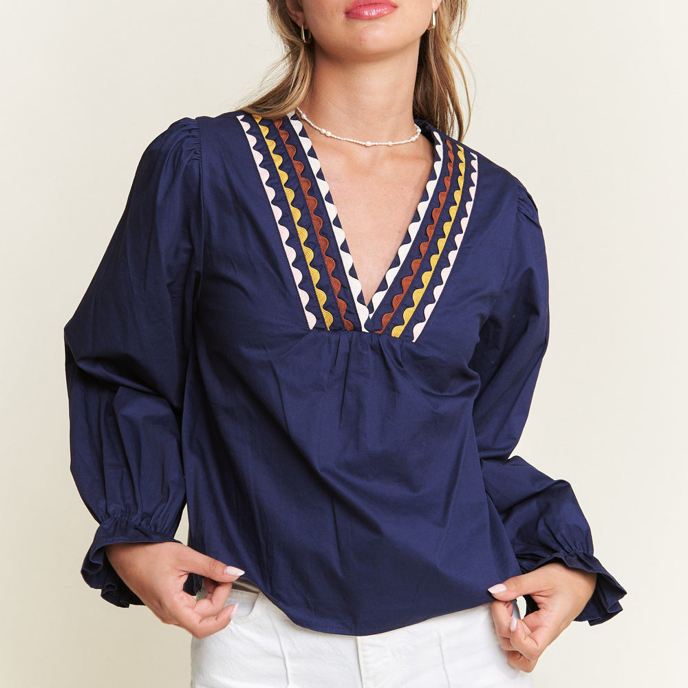 
                      
                        Color Trim Top
                      
                    
