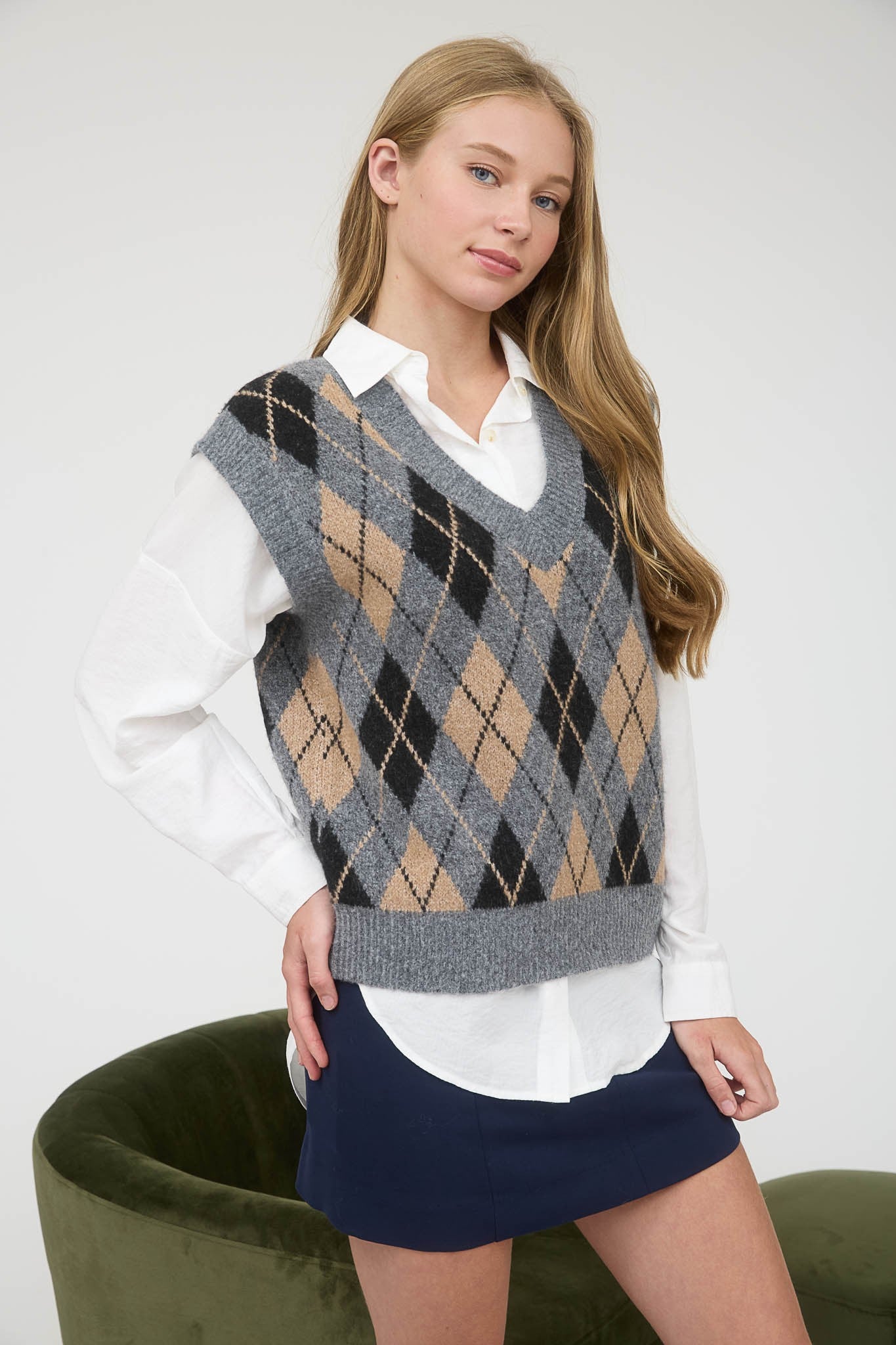 Argyle V Neck Sleeveless Knit Pullover Vest